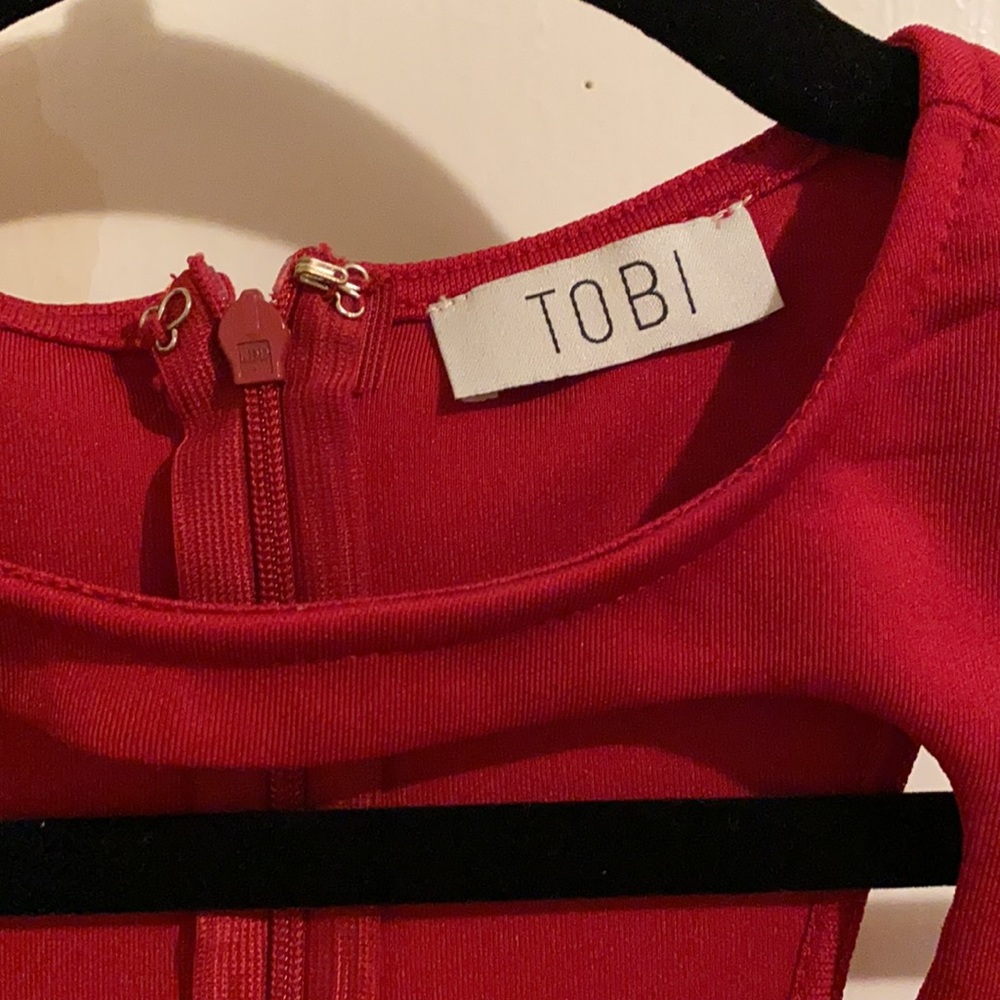 Red mini dress - Picture 2 of 5